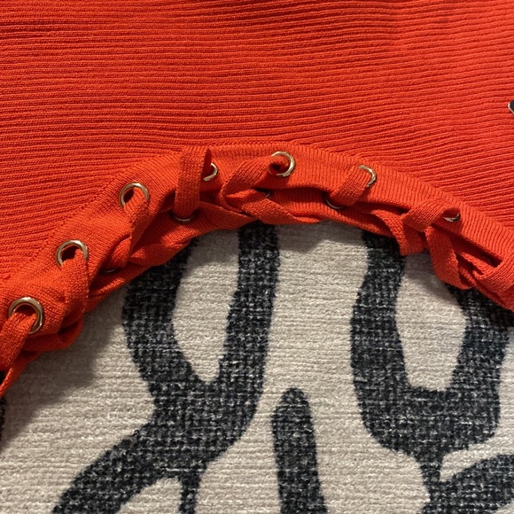 SMALL ORANGE RIBBED SIDE CUT-OUT TIEUP DRESS - Picture 4 of 5